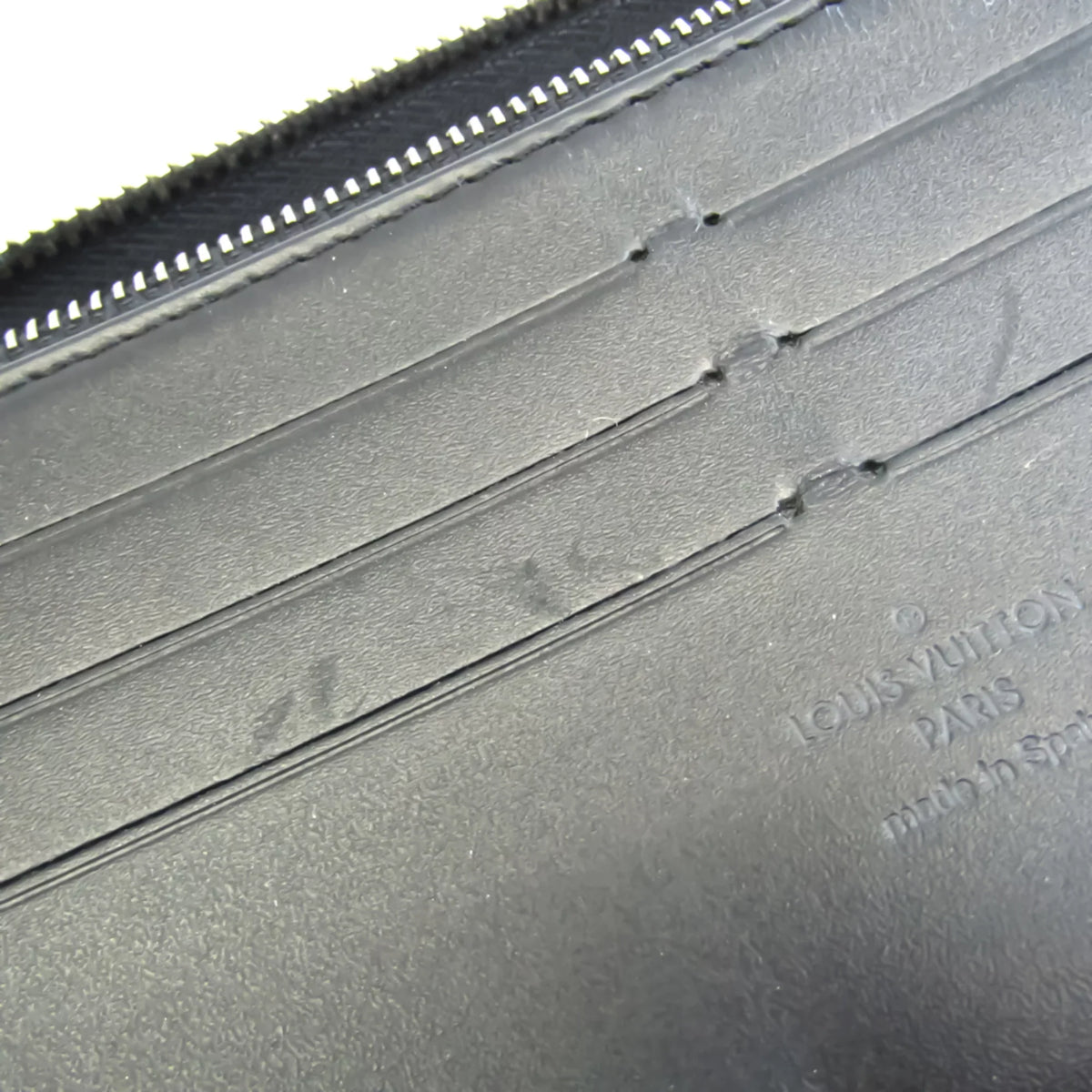 Pre-Owned Louis Vuitton Zippy Organizer  Men's Utah Leather Long Wallet (bi-fold) Basalt (Good)